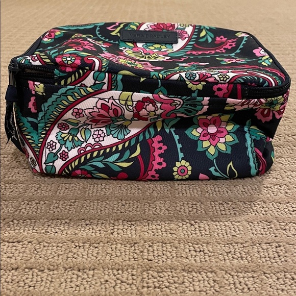 Vera Bradley Paisley Floral Lunch Box - Picture 3 of 6